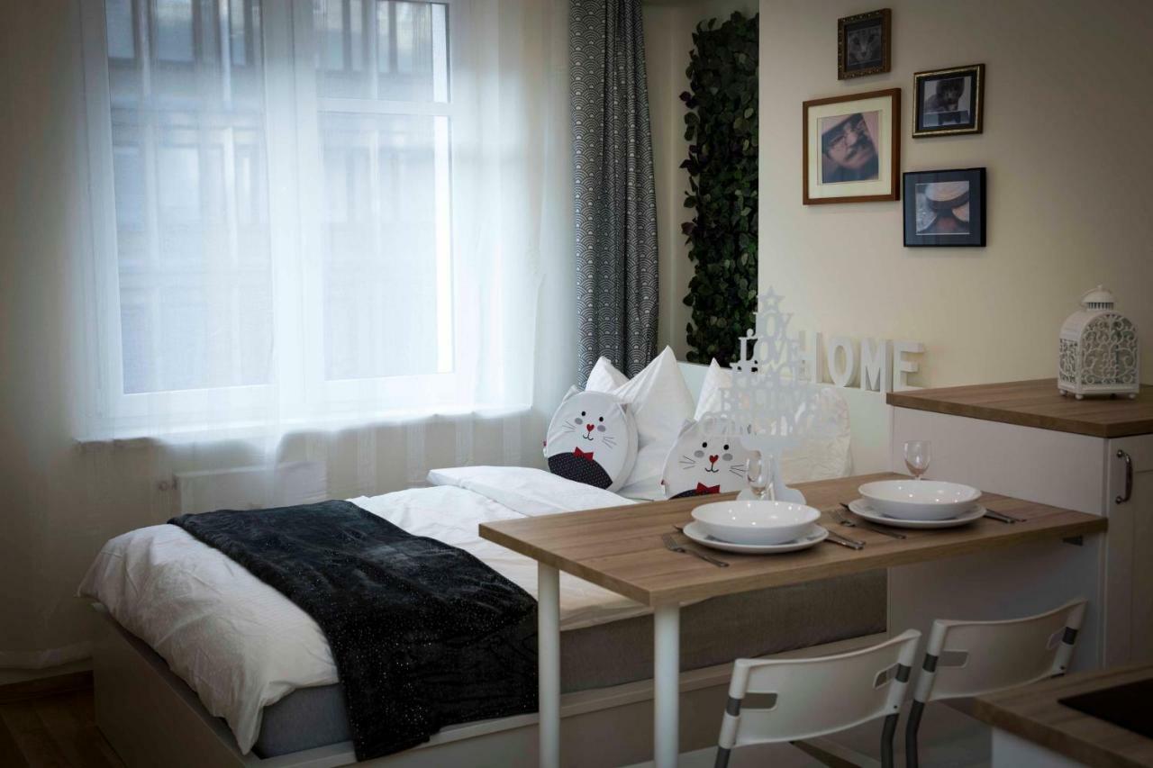 Amazing Apartment, City Centre, Modern, Elegant, Cozy Красков Екстериор снимка